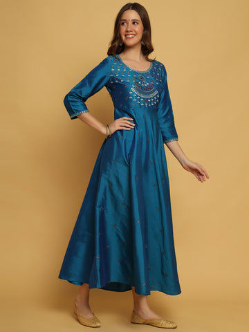 BLUE TAFETA SILK EMBROIDERED GOWN WITH DUAPTTA