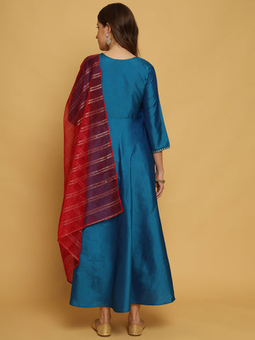 BLUE TAFETA SILK EMBROIDERED GOWN WITH DUAPTTA