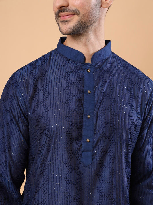"SWAGG INDIA" Embroidered Sequins Straight Kurta